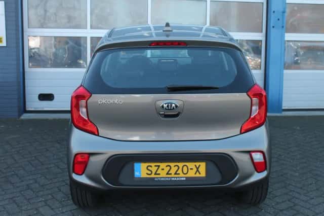 Kia Picanto (2018) thumbnail 12