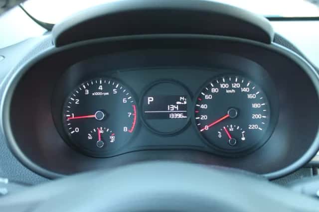 Kia Picanto (2018) thumbnail 25