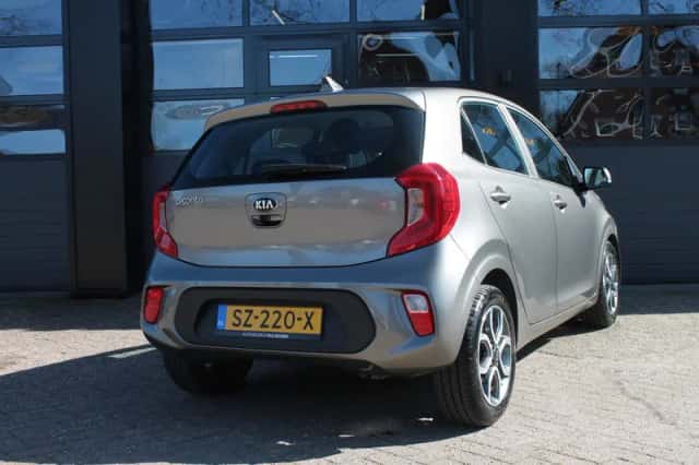 Kia Picanto (2018) thumbnail 9