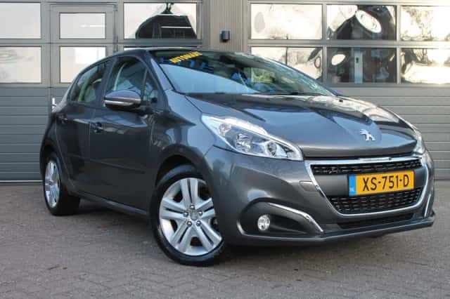 Peugeot 208 (2019) thumbnail 3