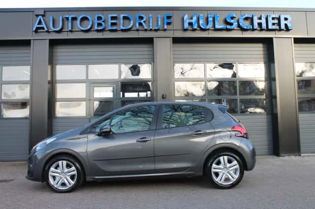 Peugeot 208 (2019) thumbnail 9