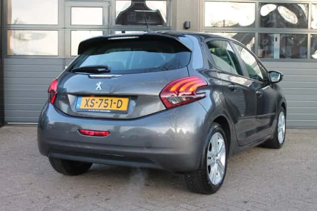 Peugeot 208 (2019) thumbnail 10