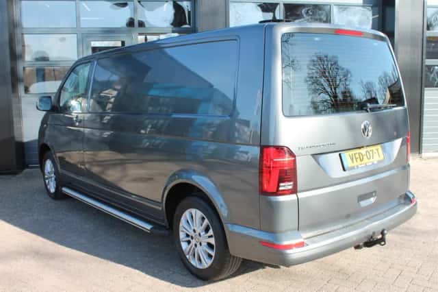 Volkswagen Transporter (2020) thumbnail 11