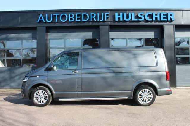 Volkswagen Transporter (2020) thumbnail 4