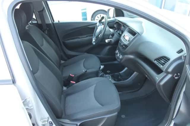 Opel Karl (2016) thumbnail 23