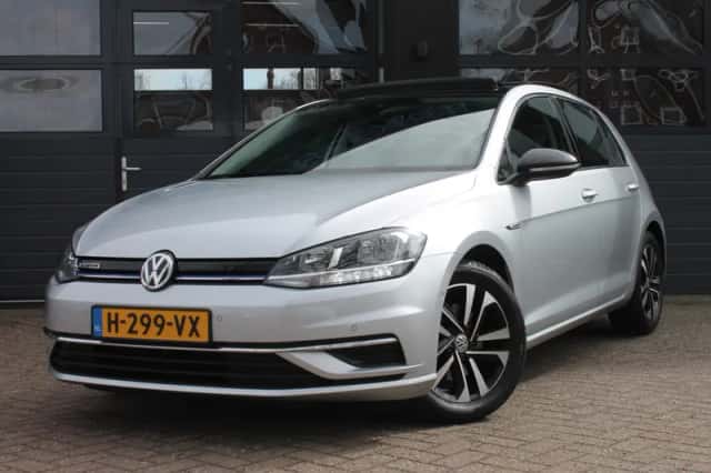 Volkswagen Golf (2020) thumbnail 1