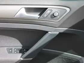 Volkswagen Golf (2020) thumbnail 16
