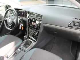 Volkswagen Golf (2020) thumbnail 23