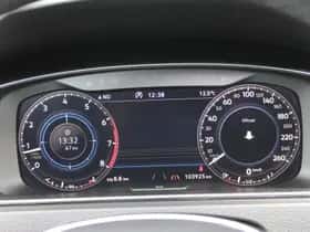 Volkswagen Golf (2020) thumbnail 25