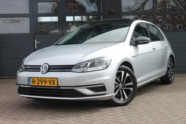 Volkswagen Golf (2020) thumbnail 42