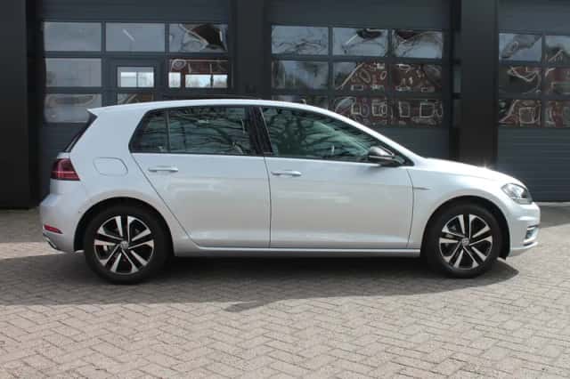 Volkswagen Golf (2020) thumbnail 9