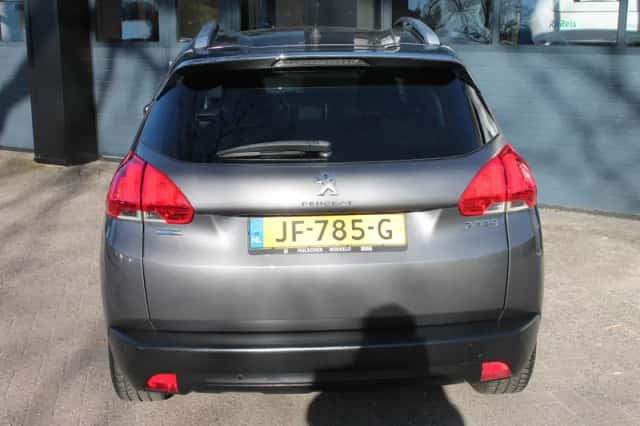 Peugeot 2008 (2016) thumbnail 11