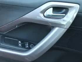 Peugeot 2008 (2016) thumbnail 15