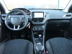 Peugeot 2008 (2016) thumbnail 4