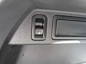 Volkswagen Tiguan (2019) thumbnail 15