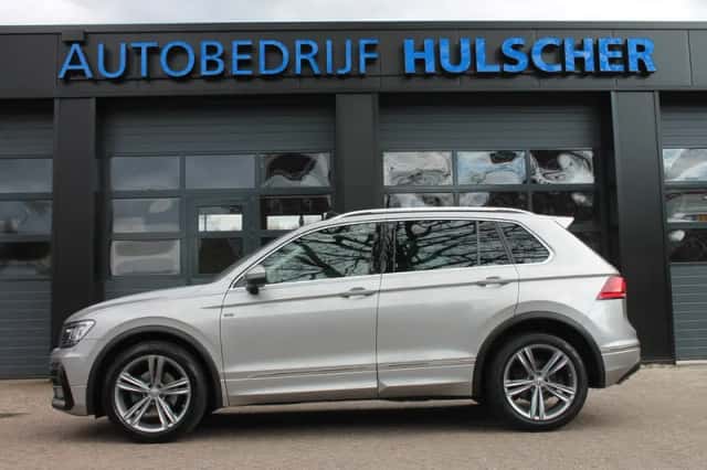 Volkswagen Tiguan (2019) thumbnail 3