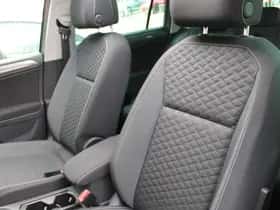 Volkswagen Tiguan (2019) thumbnail 22