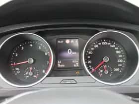 Volkswagen Tiguan (2019) thumbnail 32