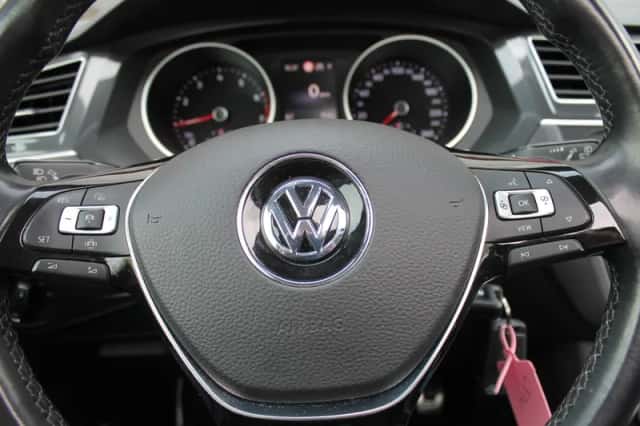 Volkswagen Tiguan (2019) thumbnail 33