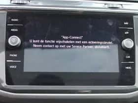 Volkswagen Tiguan (2019) thumbnail 44