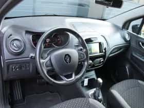 Renault Captur (2017) thumbnail 16