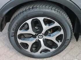 Renault Captur (2017) thumbnail 24