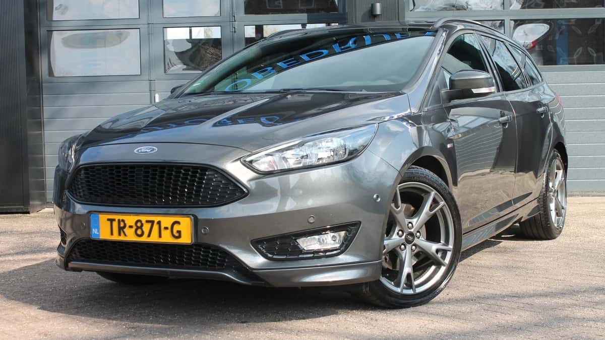 Ford Focus (2018) — foto 1