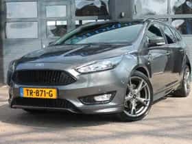 Ford Focus (2018) thumbnail 1