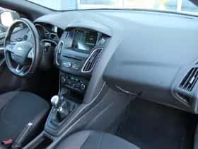 Ford Focus (2018) thumbnail 13