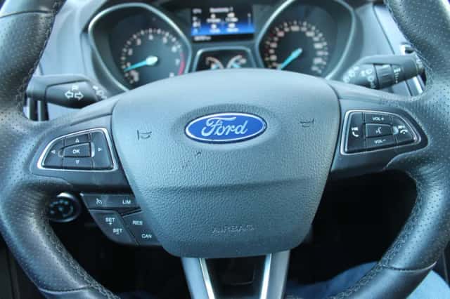 Ford Focus (2018) thumbnail 17