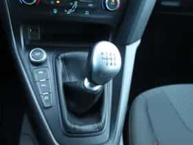 Ford Focus (2018) thumbnail 21