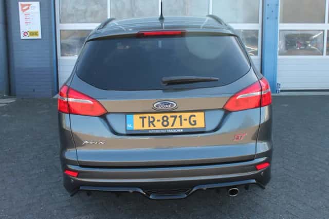 Ford Focus (2018) thumbnail 5