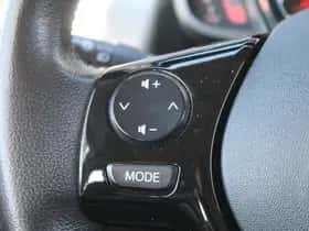 Toyota Aygo (2015) thumbnail 23