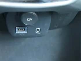 Toyota Aygo (2015) thumbnail 29