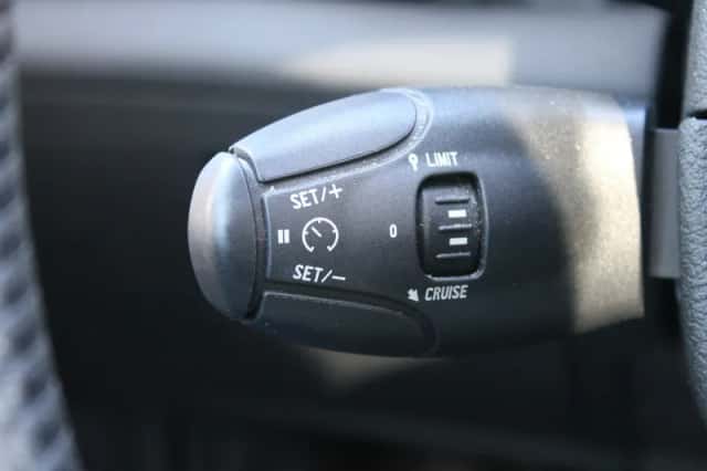 Peugeot 407 (2005) thumbnail 30