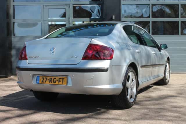Peugeot 407 (2005) thumbnail 9
