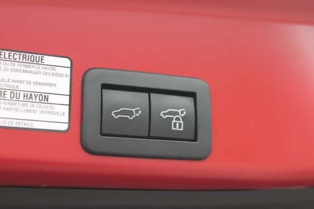 Toyota Yaris Cross (2022) thumbnail 16