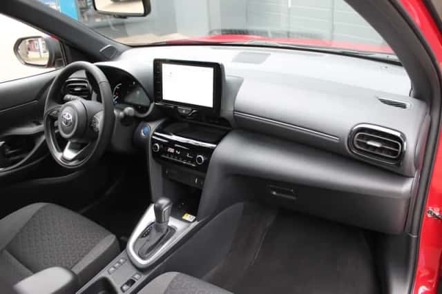 Toyota Yaris Cross (2022) thumbnail 24