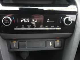 Toyota Yaris Cross (2022) thumbnail 33