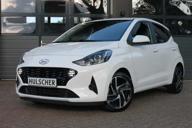 Hyundai i10 (2021) thumbnail 1