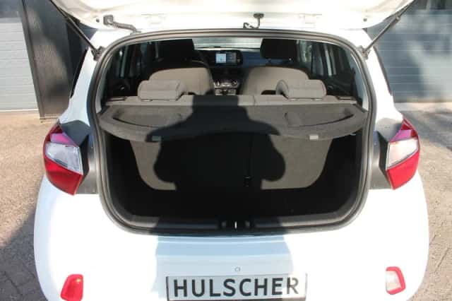 Hyundai i10 (2021) thumbnail 14