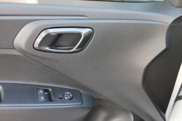Hyundai i10 (2021) thumbnail 16