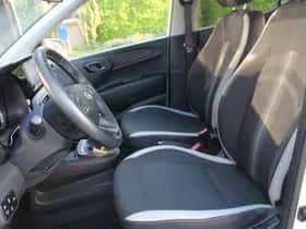 Hyundai i10 (2021) thumbnail 17