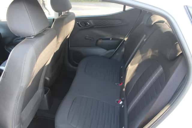 Hyundai i10 (2021) thumbnail 18