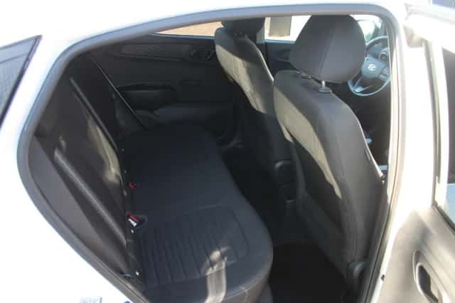 Hyundai i10 (2021) thumbnail 19