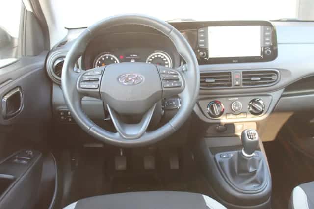 Hyundai i10 (2021) thumbnail 22