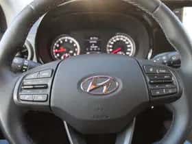 Hyundai i10 (2021) thumbnail 25
