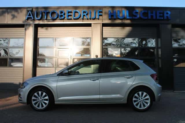 Volkswagen Polo (2018) thumbnail 4