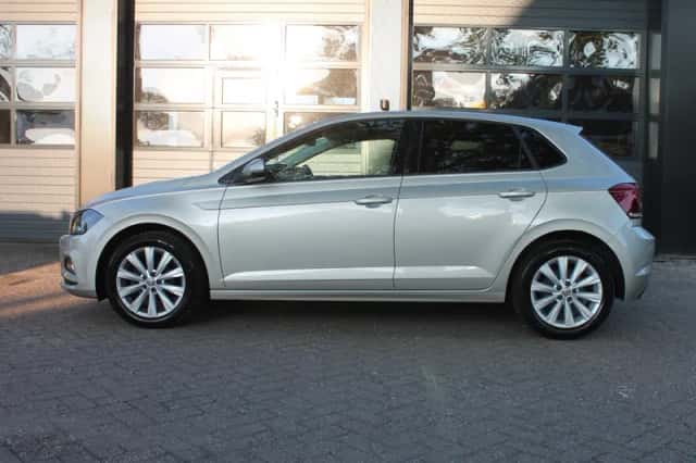 Volkswagen Polo (2018) thumbnail 6