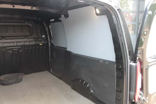 Peugeot Partner (2024) thumbnail 16